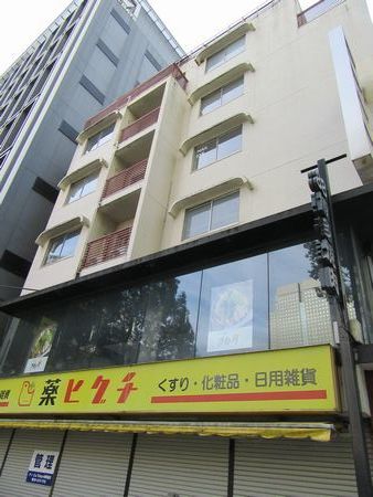 香坂きの(Kino Kousaka) | 岐阜県多治見市のB-SIDEさんで ずっと